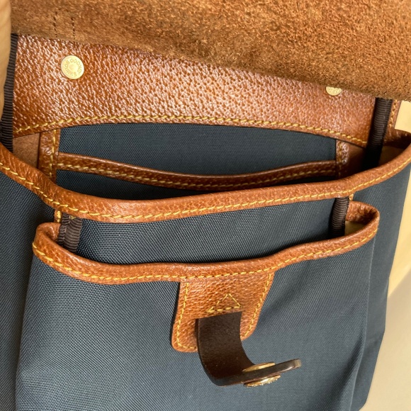 Dooney & Bourke leather & nylon bag - Picture 5 of 9